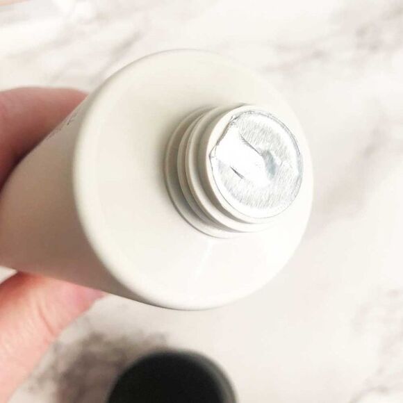 NIB Vitamin C Ester Citrus Brightening Cleanser - Perricone MD - Picture 8 of 8